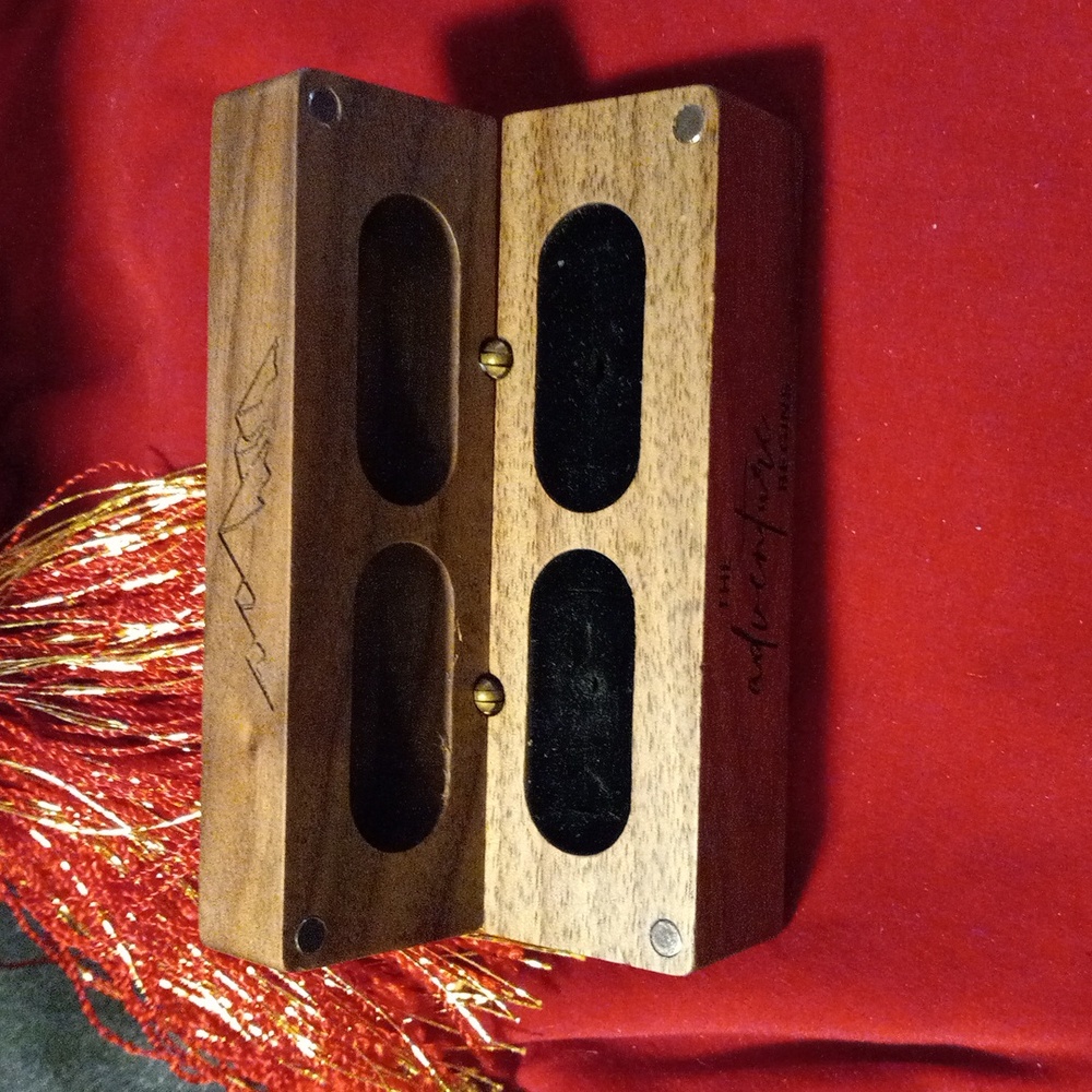 Ring bearers box. - Picture 2 of 5